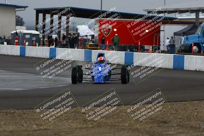 media/Nov-16-2025-CalClub SCCA (Sun) [[2975c16dfc]]/Group 2/Turn 1/